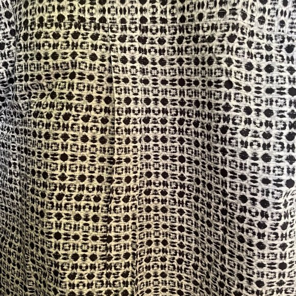 Bold Cotton Shirt with Samurai Character tape - Picture 6 of 6